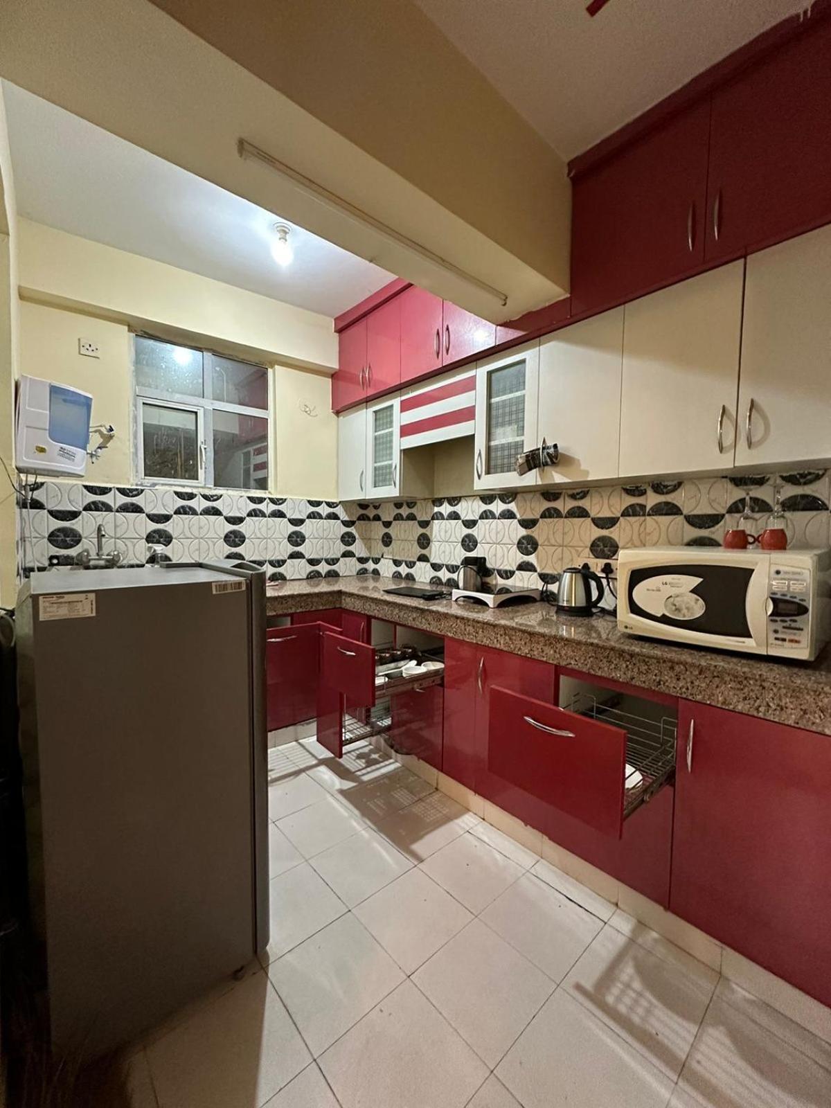 Royal Ambience Διαμέρισμα Ghaziabad Εξωτερικό φωτογραφία